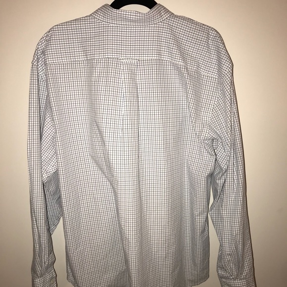 Stylish Izod dress shirt - Picture 2 of 4